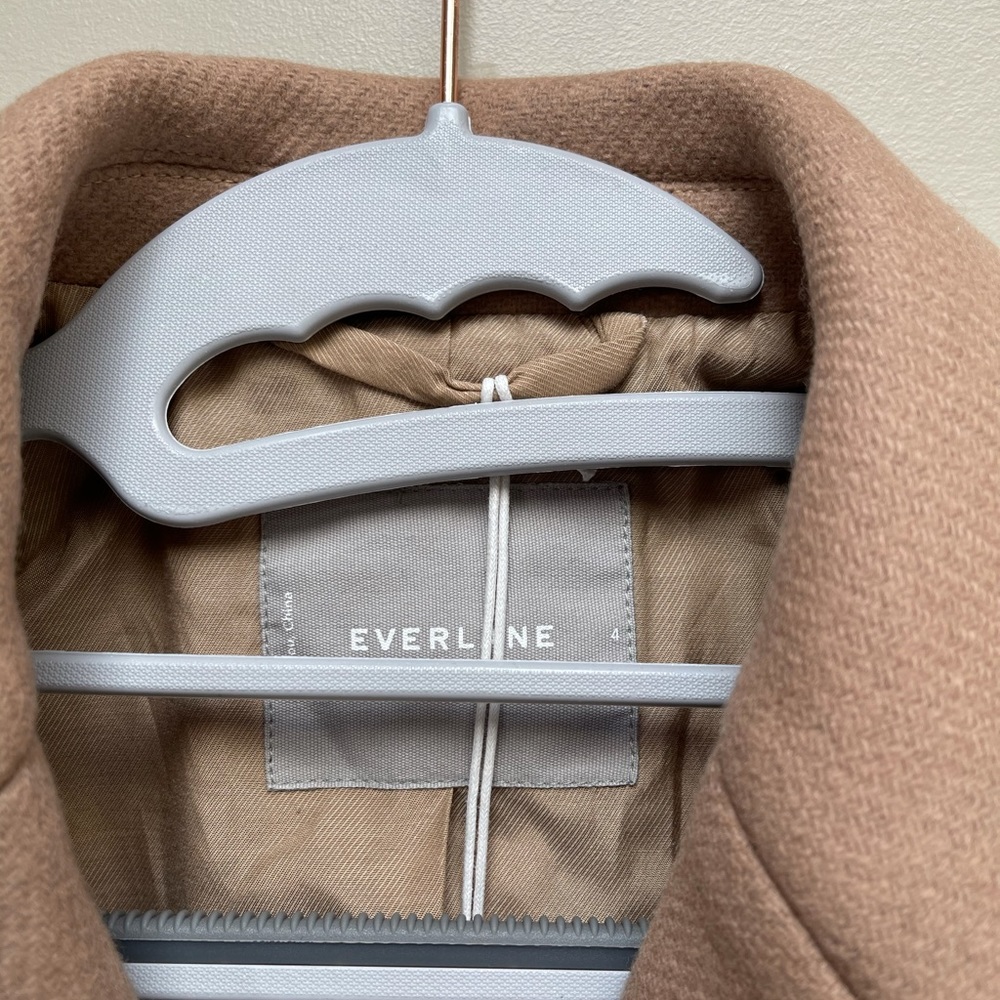 SOLD - Everlane The Cocoon Coat in Camel - Picture 5 of 8